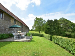 Lovely Holiday Home amidst Meadows in Sourdeval les Bois